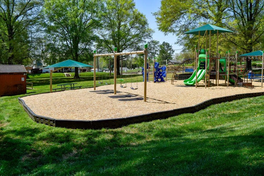 Main accessories for playgrounds