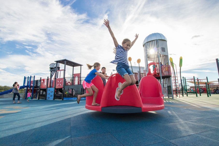 Aspects to consider to implement an inclusive playground in our community