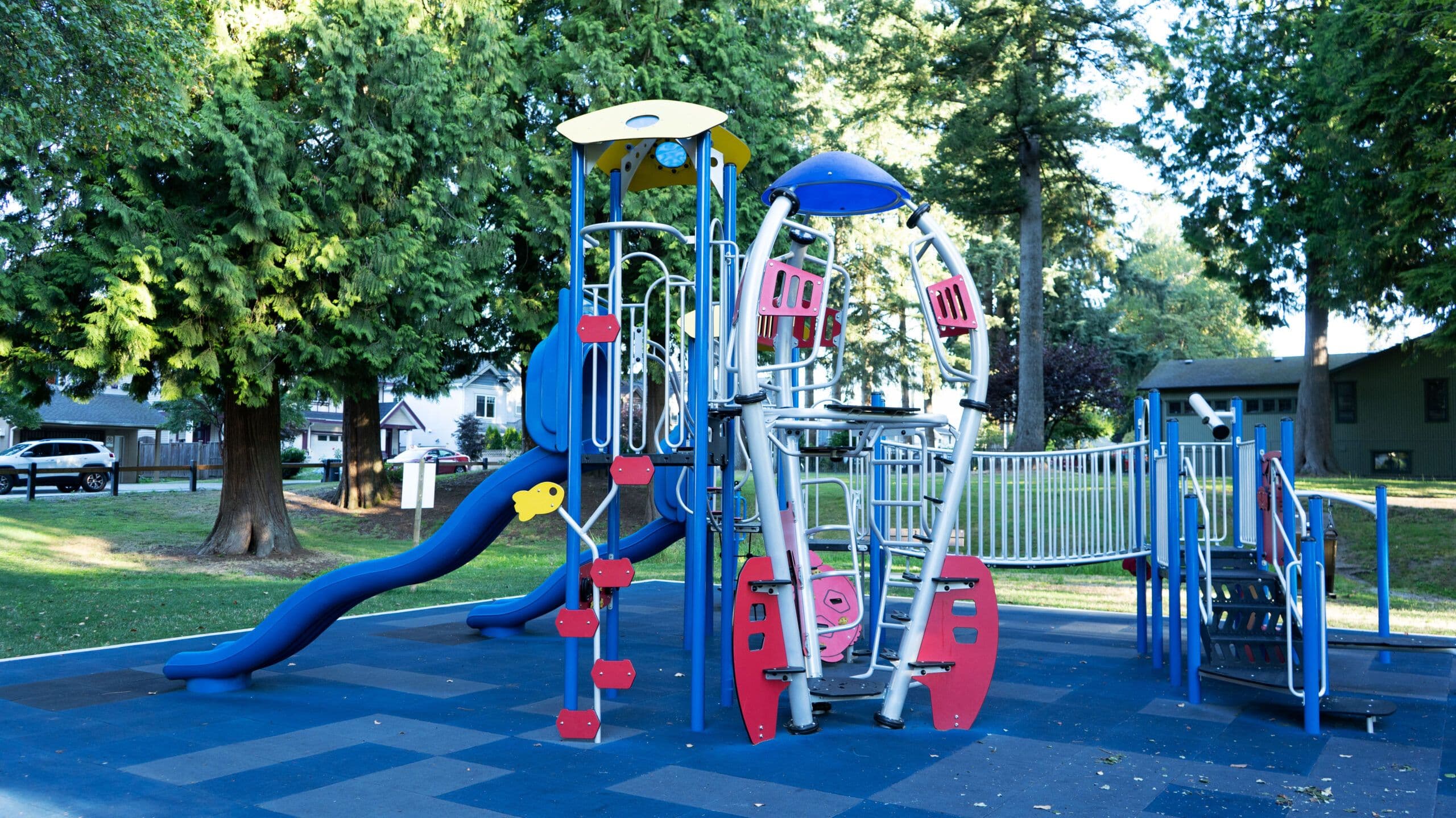 Themed Playgrounds Encourage Kid’s Imagination