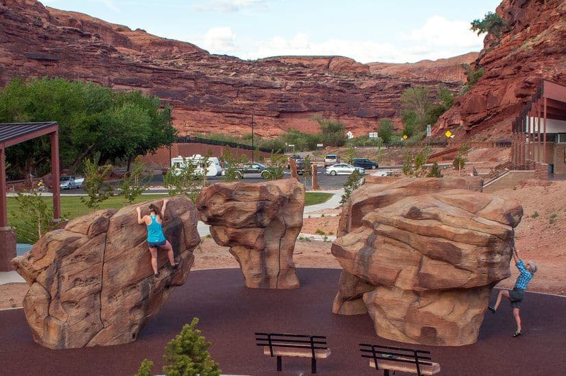 Three advantages of play boulders