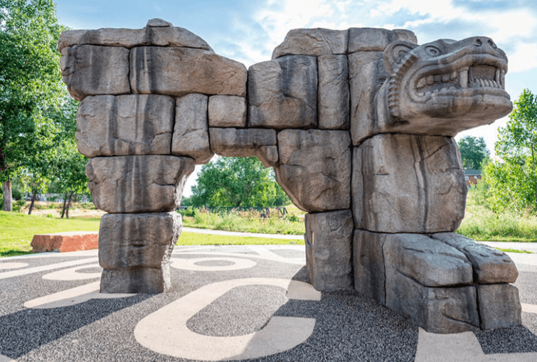 Advantages and disadvantages of play boulders